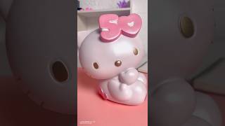 Hello Kitty Jumbo SquiSHU