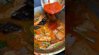 BORONG JAJANAN DI ANGKRINGAN DEPAN SEKOLAHAN SEBLAK, PUTU &amp; #trending #trendingshorts #shorts #fyp
