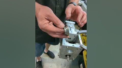 Pinion Depth Gauge video