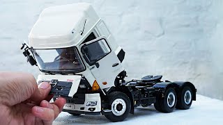 Unboxing of Hino 700 Heavy Duty Truck 1:18 Scale Diecast Model