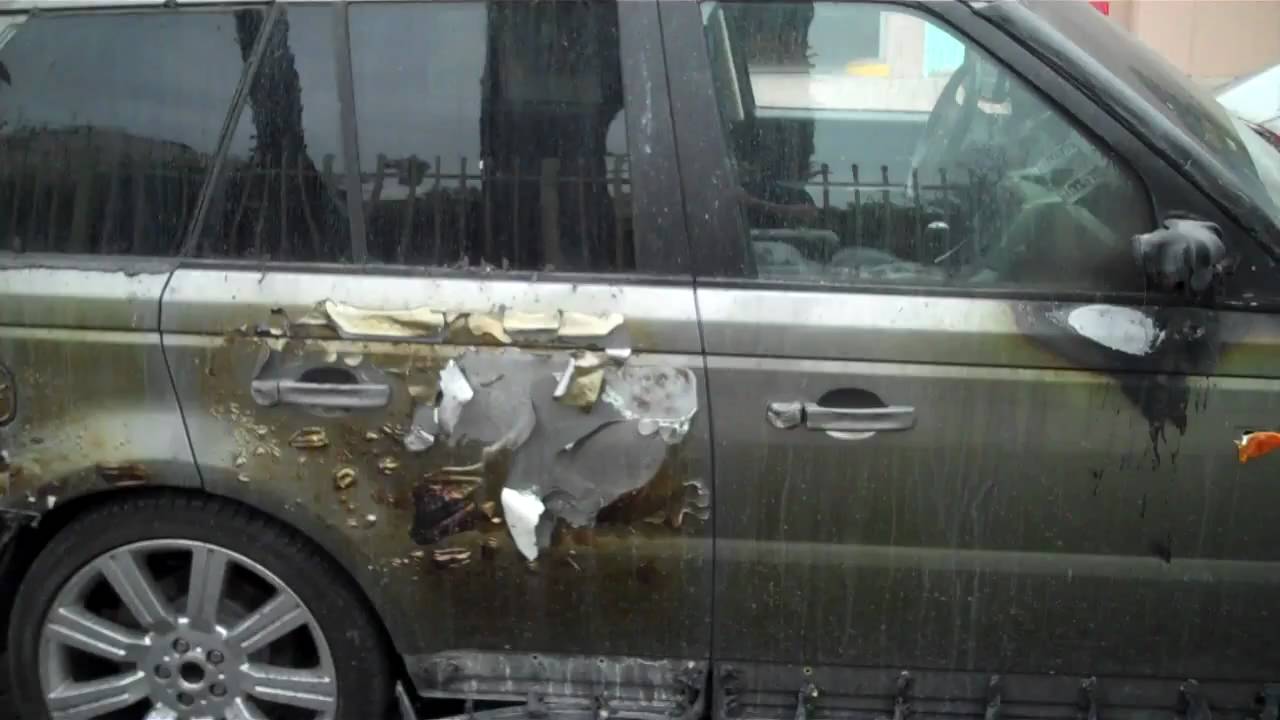 Range Rover Destroyed - YouTube
