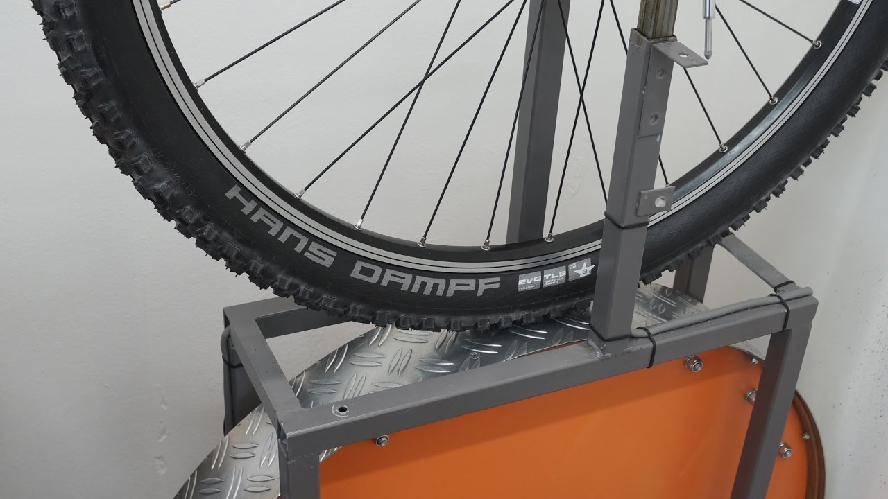 Folding Schwalbe 29er Mountain Bike Tire 29x2.35 Hans Dampf TL-Easy Trail Star 