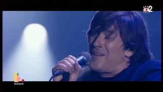 Video thumbnail of "Thomas Dutronc " Les feuilles mortes " Basique le concert, diffusé le  3 juillet  2020"