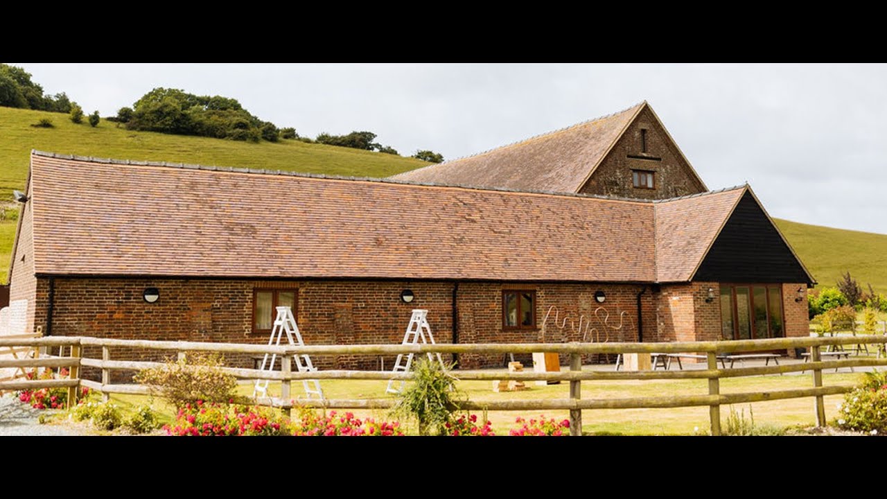 Long Furlong Barn, Barn Wedding Venue in West Sussex