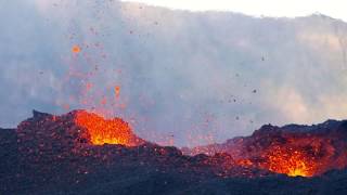 Piton de la Fournaise 2/5 - The blast furnace