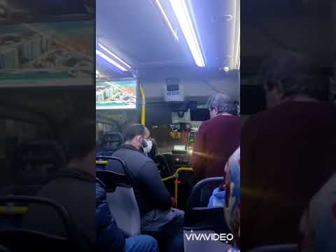 Sarhoş adam otobüsü birbirine veriyor +18 (KAVGA)