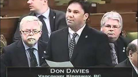 Don Davies Congratulates Gladstone Robotics Champions