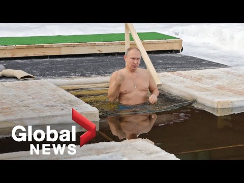 Russia&rsquo;s Putin takes traditional Epiphany dip in icy waters