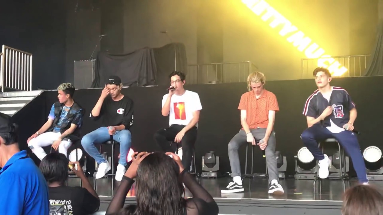 Summer On You - PRETTYMUCH (Live Unreleased)