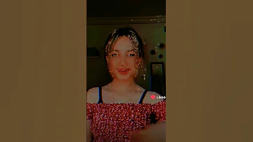 تصميم لانا محمد بيقولوا لي اني شبهك اني زيك حتى منك روحي 