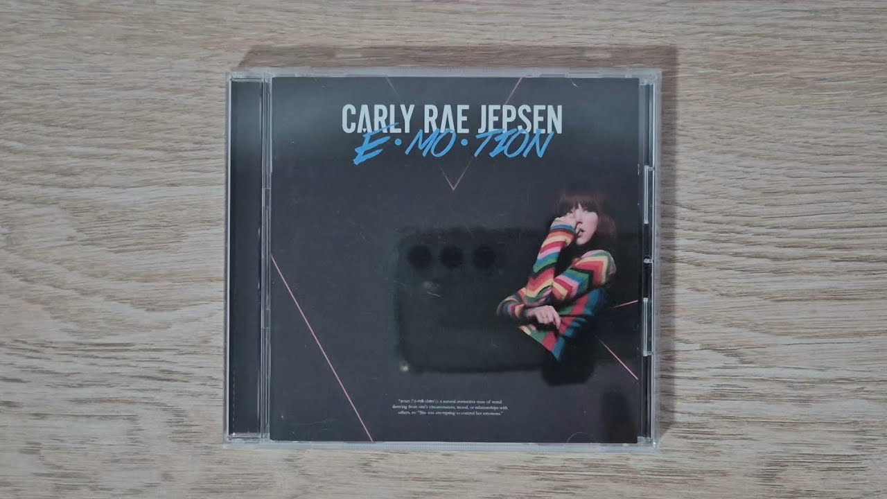 Carly Rae Jepsen - Emotion (E•MO•TION) (EU Edition) | Used CD Unboxing