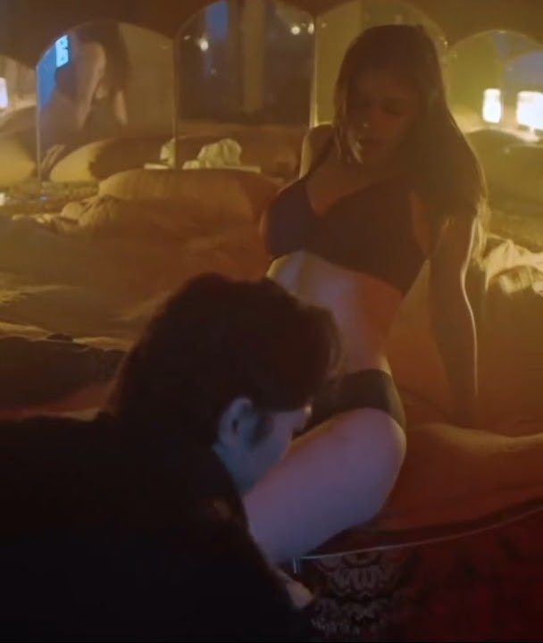 alexandra daddario hot scene | the way she lost her self into a romantic scene 🥵 #alexandra