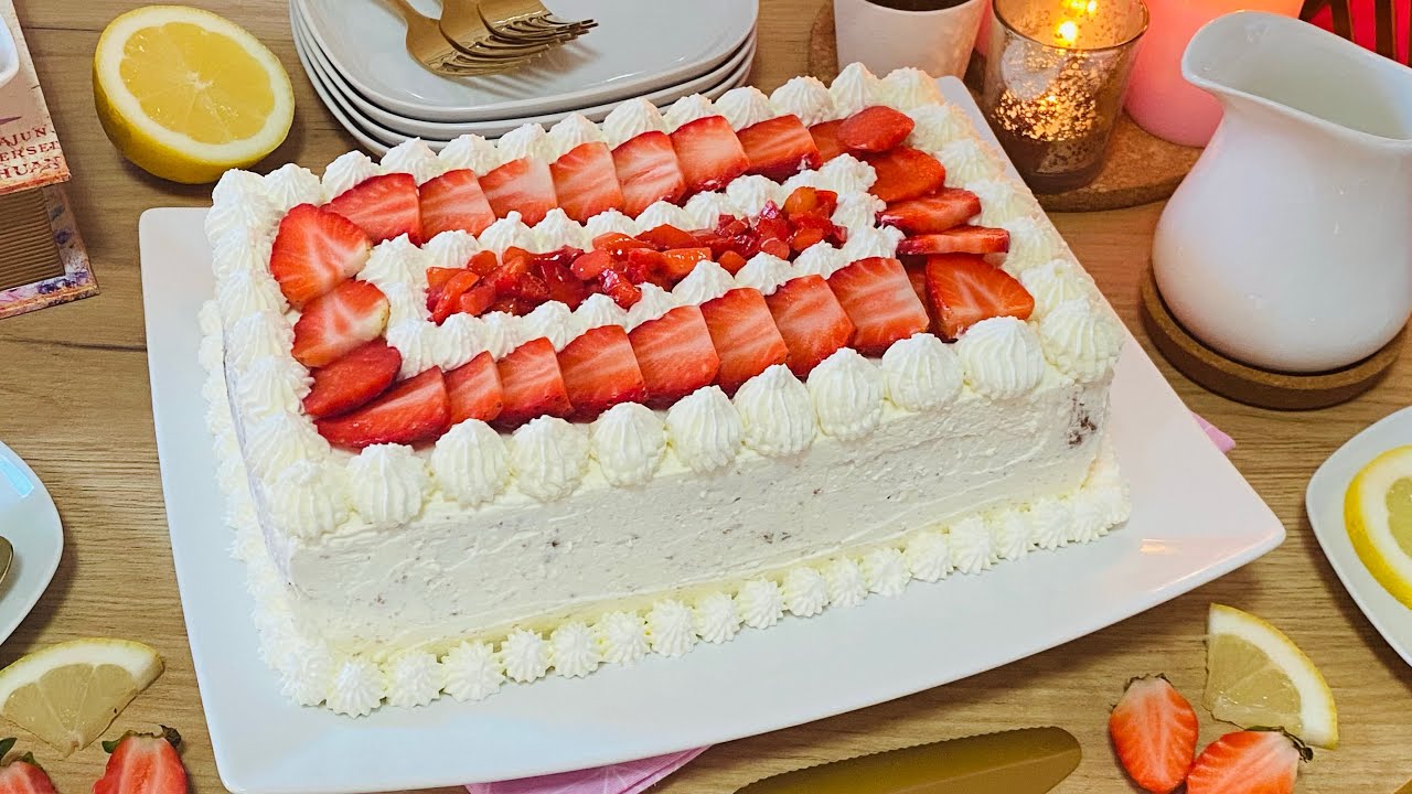 انسوا أي كيكة كليتوها و جربوا كيكة الفراولة🍓بكيك ساهل و اقتصادي، بدون جيلاتين و المذاق روعة/فرازيا