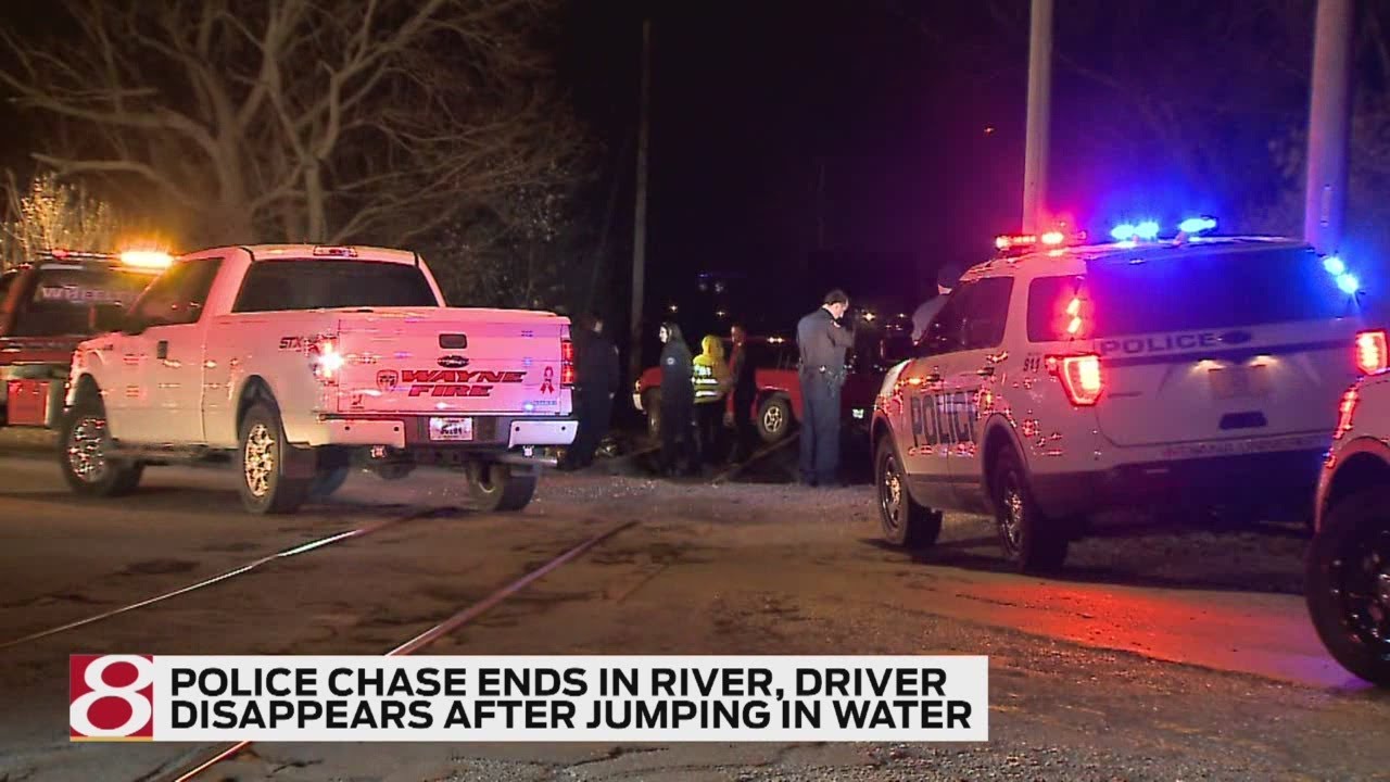 Police Chase Ends in White River - YouTube