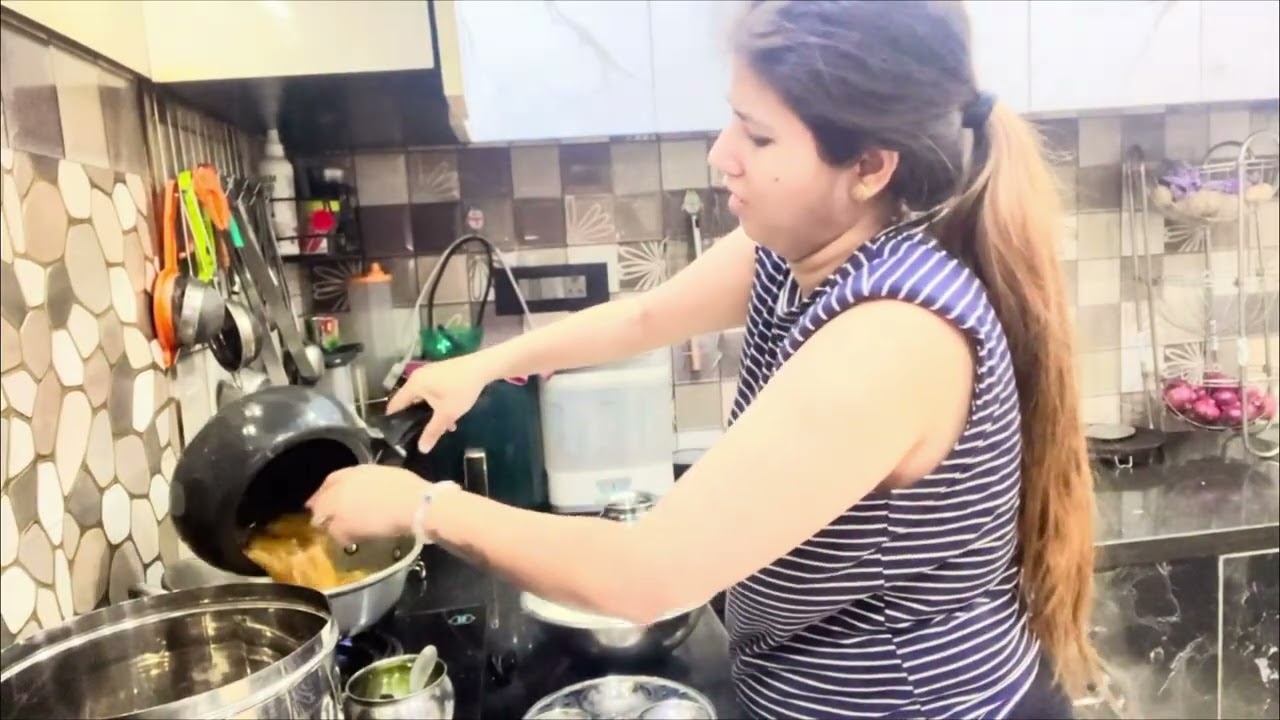 Aaj kya special banaya breakfast me 😍#trending #foodvideos #youtubeshorts #viral #viralvideos