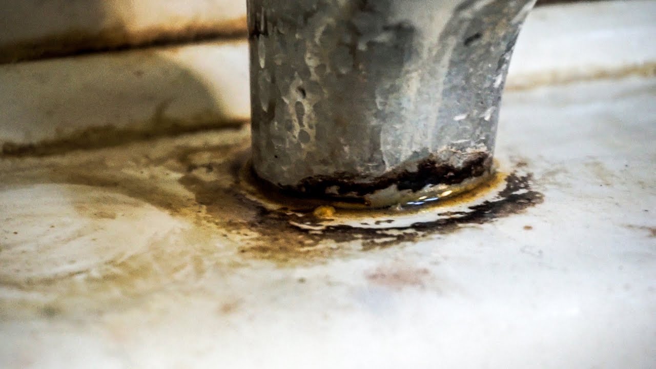 Quick tip How to Clean Bathroom Dark Stains YouTube