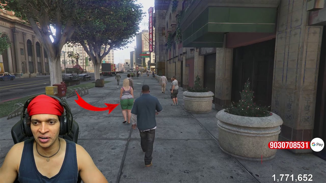 Grand Theft Auto 5 Street Fun With Aunty's
