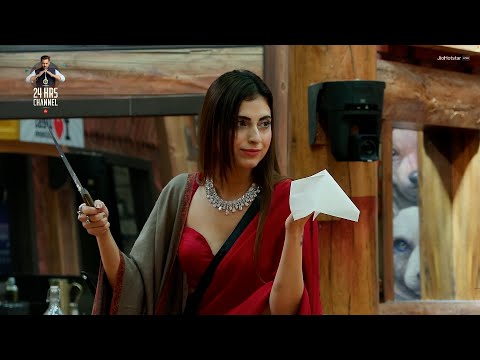 Bigg Boss 19 NEW PROMO 17th November 2025 Bigg Boss Had Fun By Freezing Farhana During Family Week