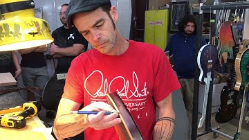 Guitar build with Paul Reed Smith - Cleaning up the binding after spraying (Step #3)