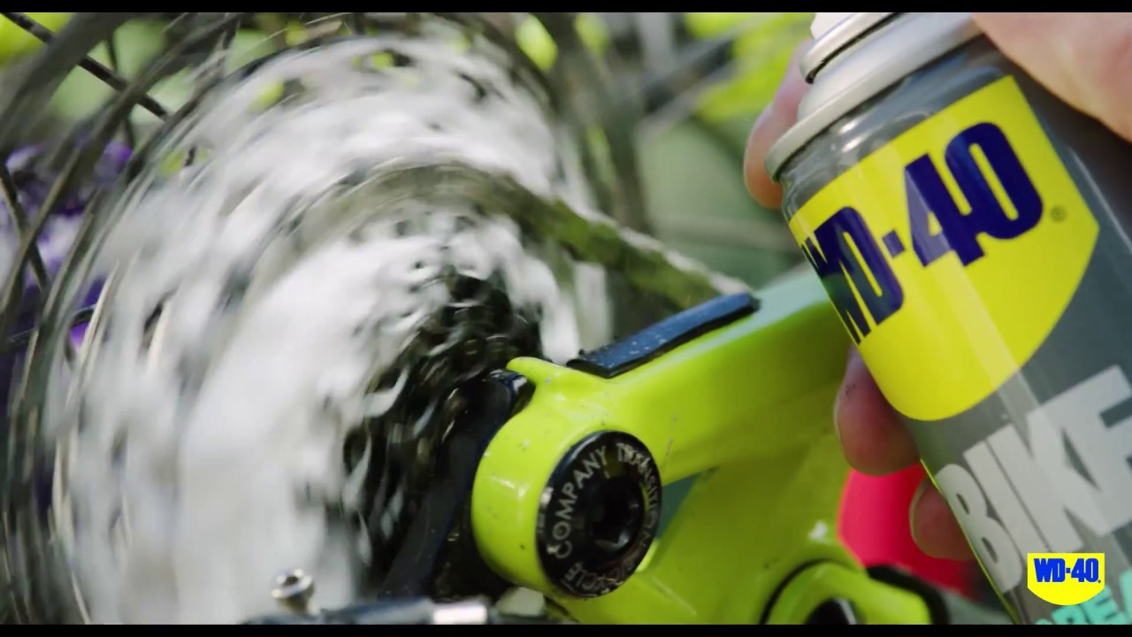 How to keep your bike's drivetrain clean with WD-40 BIKE® Degreaser -  YouTube