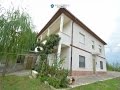 Country house ready to move for sale on Abruzzo hills, Italy