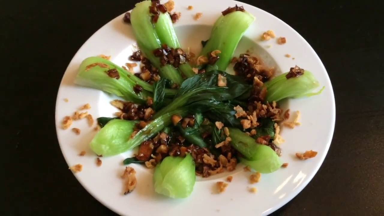 Steamed Baby Bok Choy With Garlic Soy Sauce - YouTube