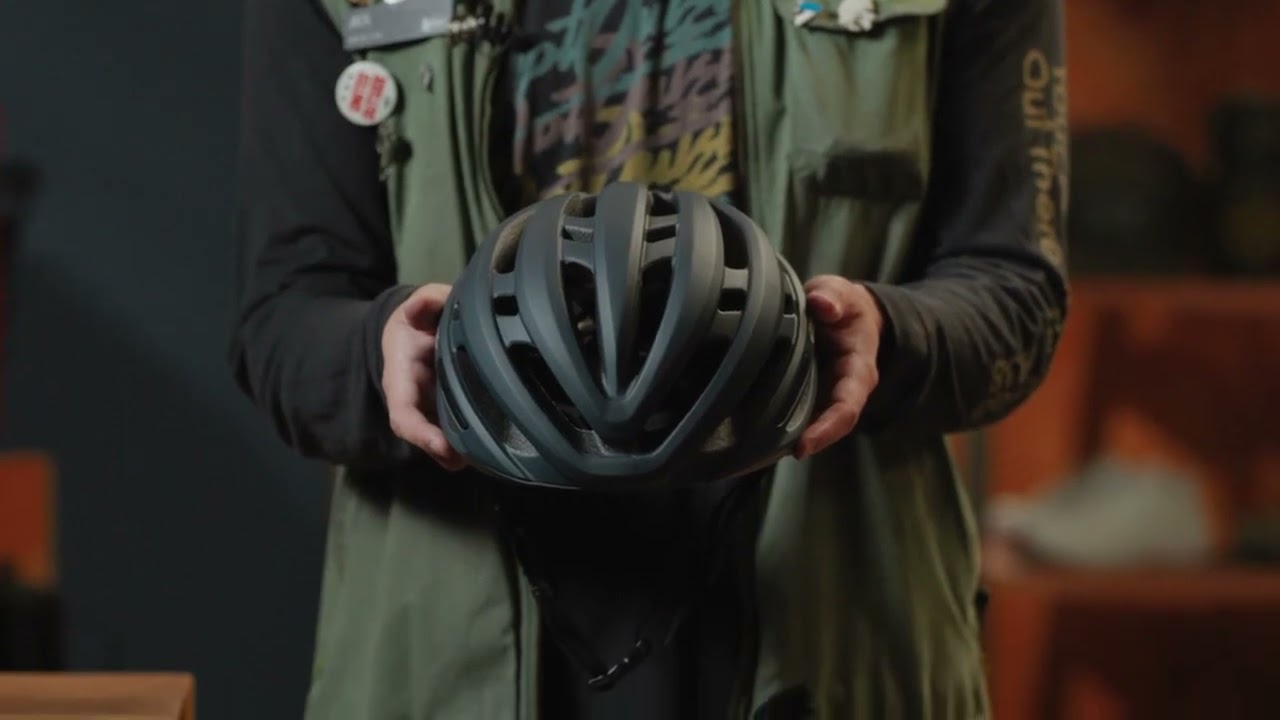 Preview of Giro Agilis Mips Bike Helmet Video