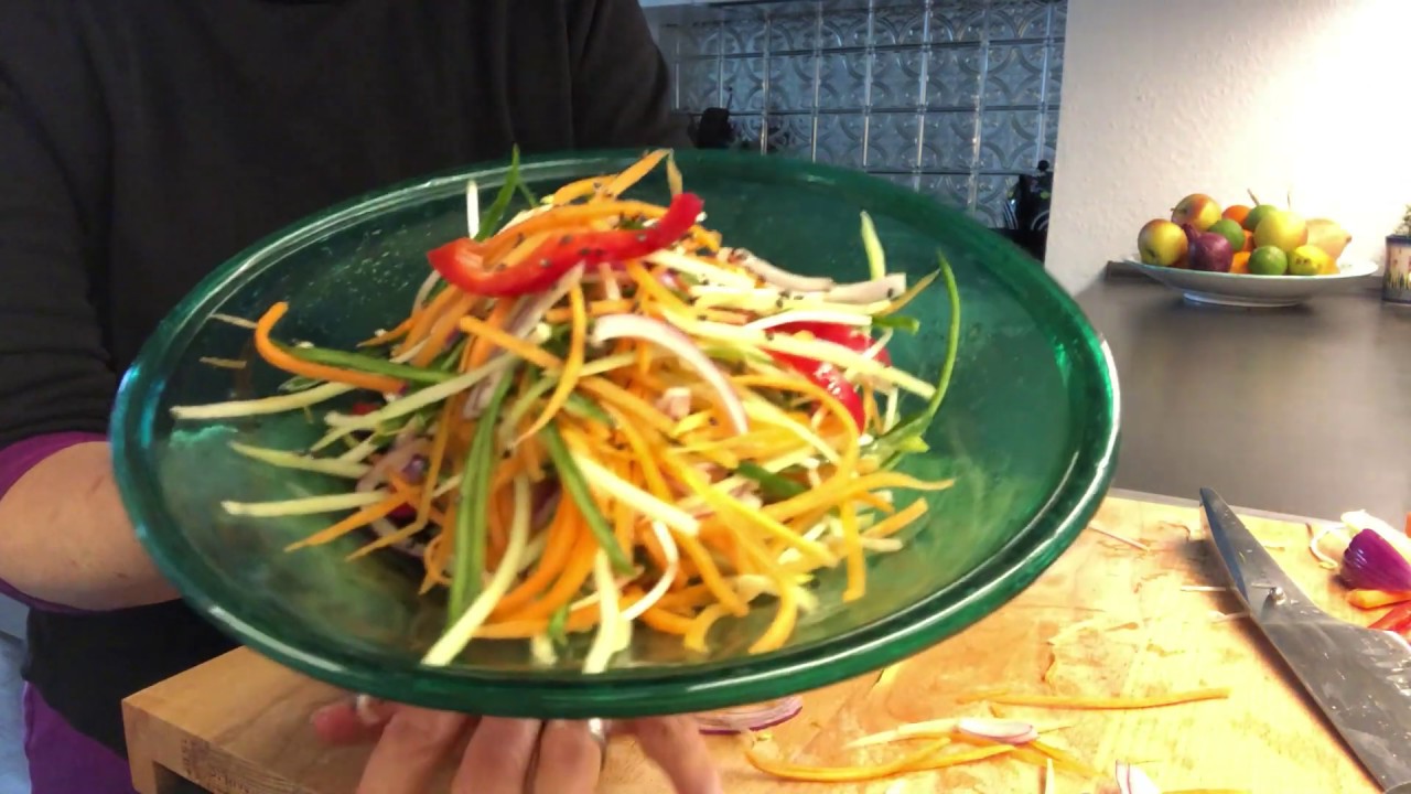 HOW TO: Julienne Peeler 