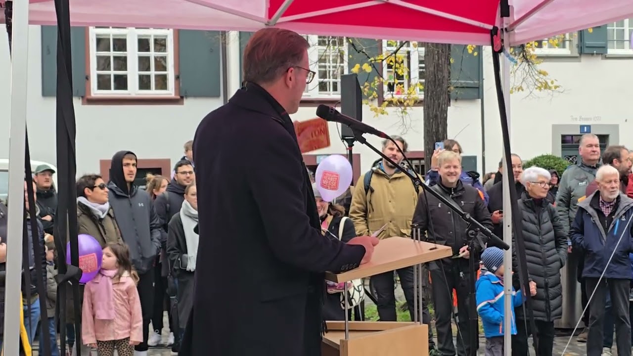 Basler Herbstmesse 2025 1/29  Wenn das Mässglöckli läutet ist Herbstmesse in Basel/Martinskirche 