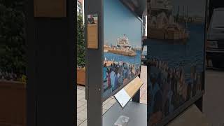 Фото выставка уличная в центре Гамбурга
