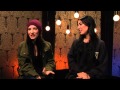 Capture de la vidéo The Veronicas Interview (July 2012) - On Being Mistaken For Lady Gaga + The Olsen Twins!