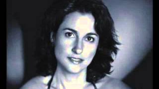 Samba Torto  - Ana Caram  ( Jobim - Aloysio de Oliveira )