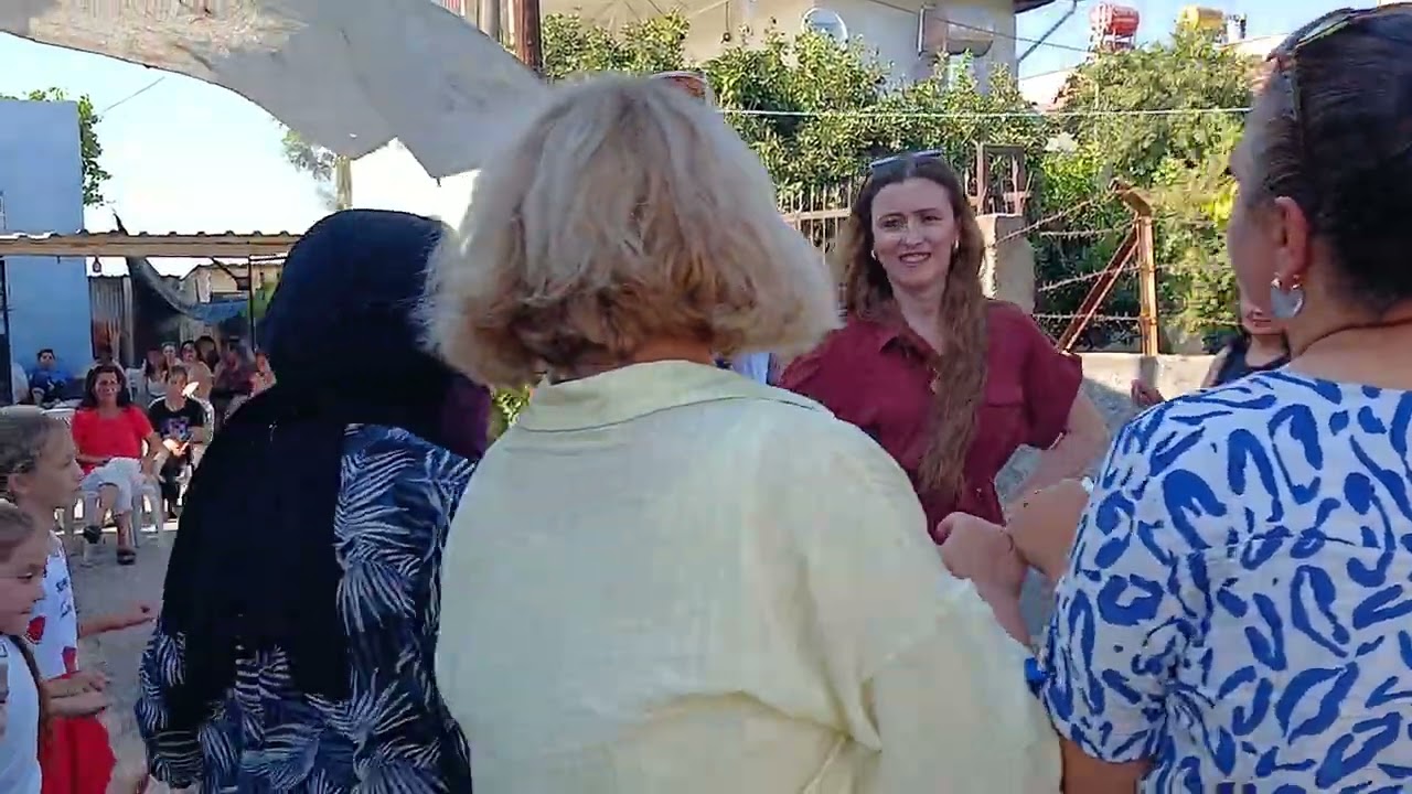 Adana  çeyizde halay