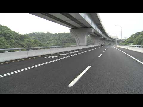 國道一號 中山高速公路 五楊高架路段 林口下坡段 高乘載專用道