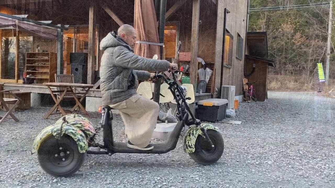 kintone  オトナの電動三輪車 オトナの電動三輪車：公道走行可能な楽しいノリもの「Kintone Trike