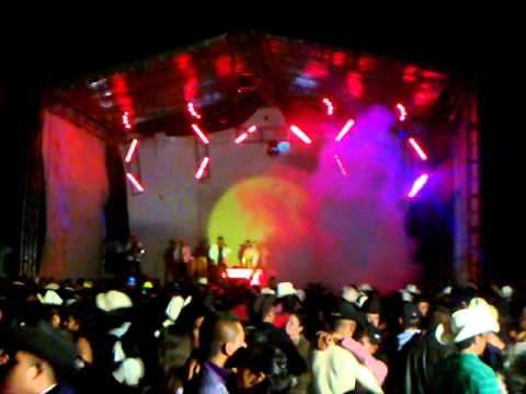 Descendencia de Rio Grande, En Estanzuela Mexquitic S.L.P... Vamonos Pa El Baile camera iphone 8 plus apk