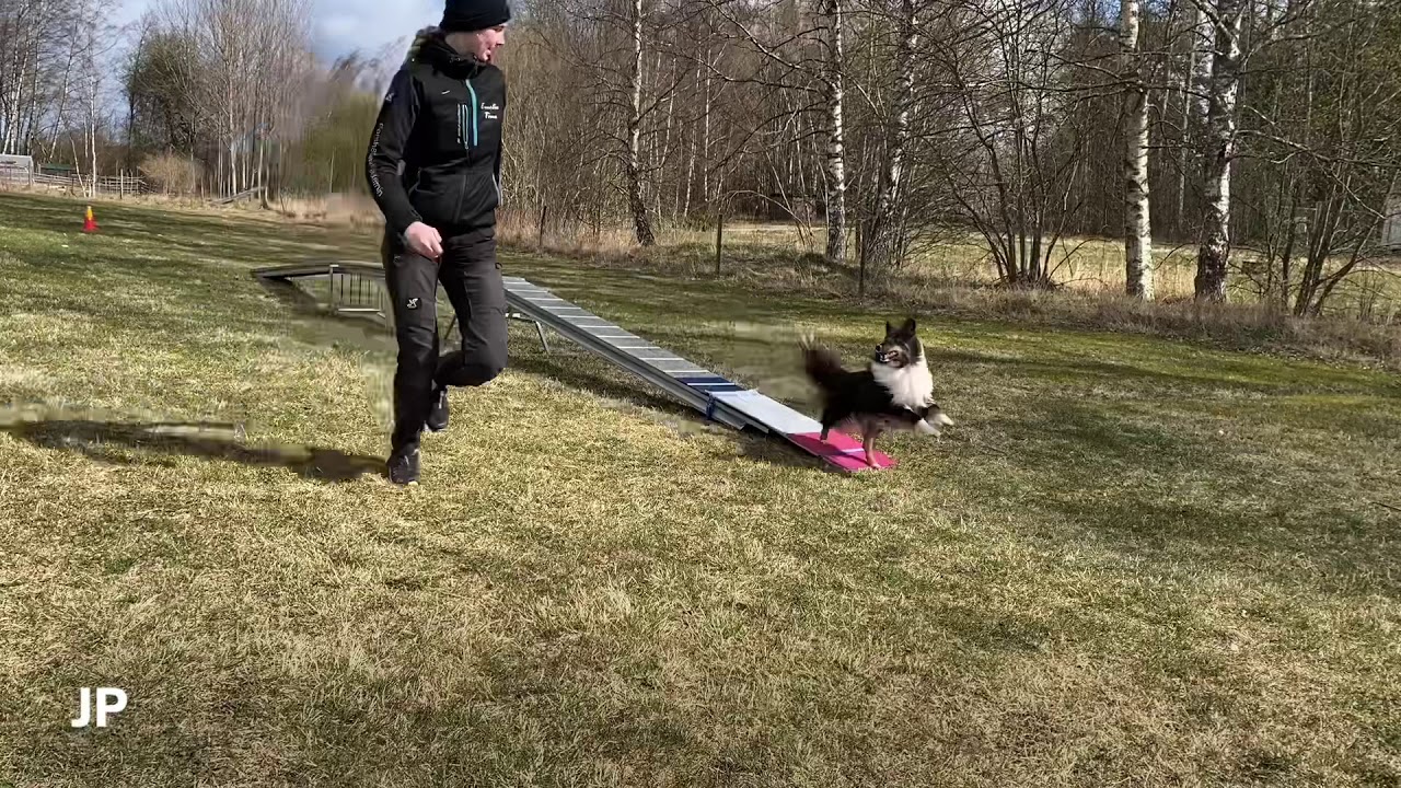 Running Contacts YouTube