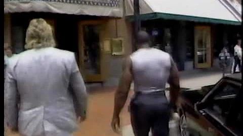 Ted Dibiase goes out to eat, 1987 - Prime Time Wre...