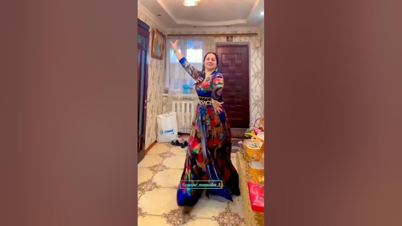 Красивая цыганка 💣💃⚜️👑 - YouTube