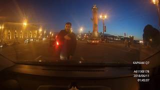 ДТП 11 июля 2018 01:43 Санкт-Петербург Mazda5 и Jaguar XJ ДТП 11 июля 2018 01:43 Санкт-Петербург Mazda5 и Jaguar XJ
