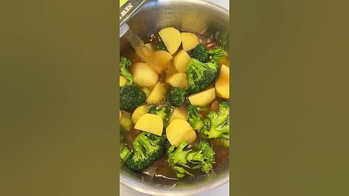 THIS is how you make the HEALTHIEST creamy soup 🤯 #shorts #viralshorts #soup #healthyrecipes - DayDayNews
