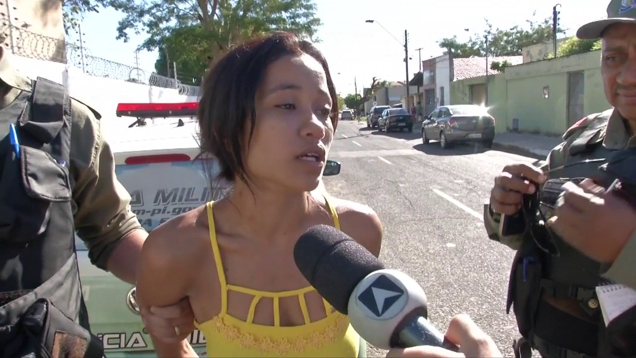 Mulher é presa suspeita de roubo em Teresina