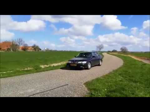Een Saab-raam als deur gebruiken.