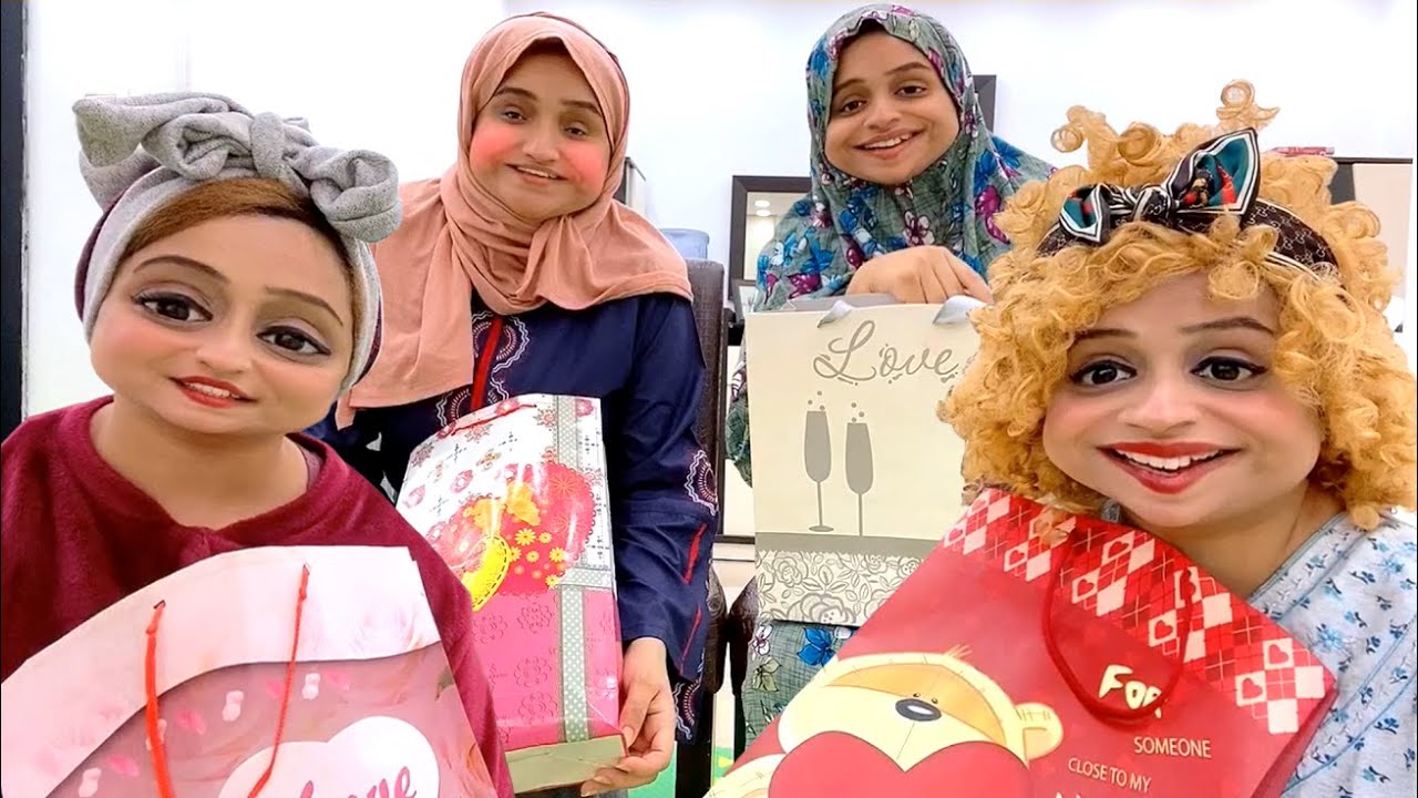 :D لما تجيب لمامتك هدية عيد الام وحد تاني ياخدها