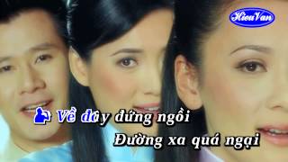 Video thumbnail of "Karaoke Chiếc Lá Thu Phai - Quang Dũng & Mỹ Linh"