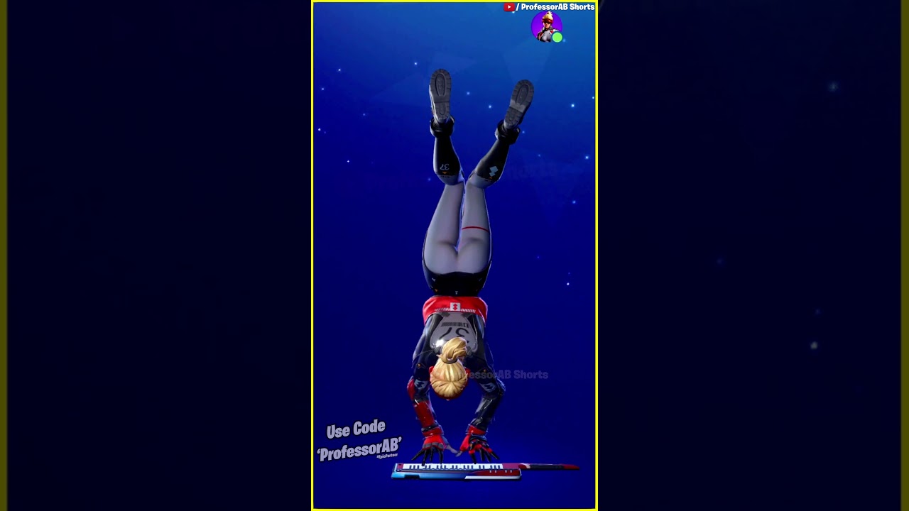 Fortnite Flipping Out Emote With Versa Skin 🍑😜😍