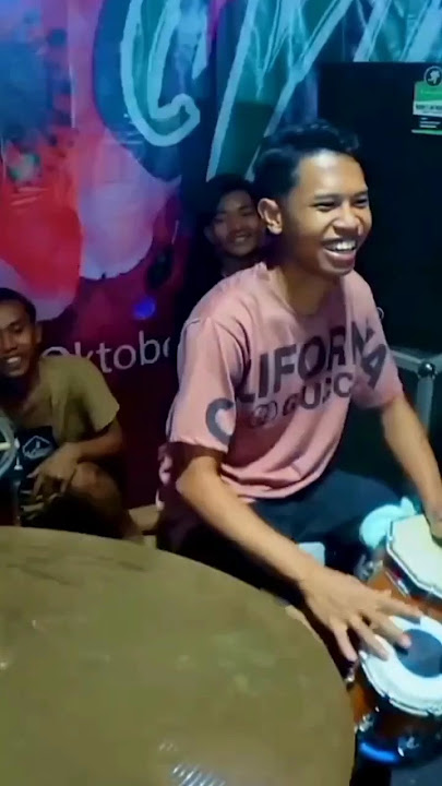 FARIS KENDANG OMEGA SAMPEK NGAKAK | AKHIR SEBUAH CERITA #shorts #dangdutkoplo #music