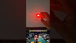 Reloj proyector portátil. #electronic #electronica #reloj #shortvideo #viral