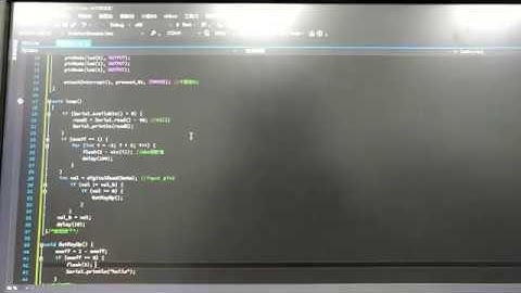 【Arduino】按一下執行跑馬燈效果，再按一次則停止閃燈，並且滅掉所有的燈源