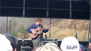 Video thumbnail of "Tyler Childers - “I’m So Lonesome I Could Cry”"